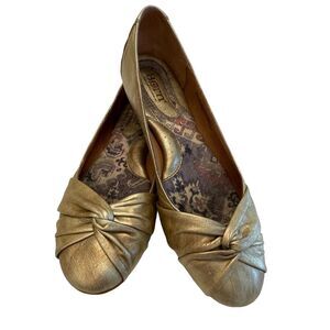 EUC Born Gold Metallic Loafer Ballet Flat Lilly Adeline Crossover Knot Size 8‎
